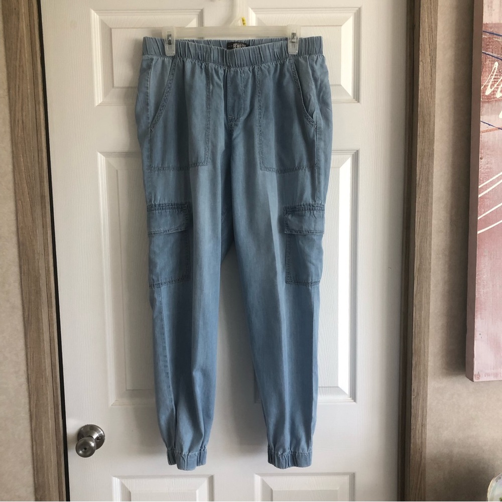 American Original Rewash Jean Jogger Size Large